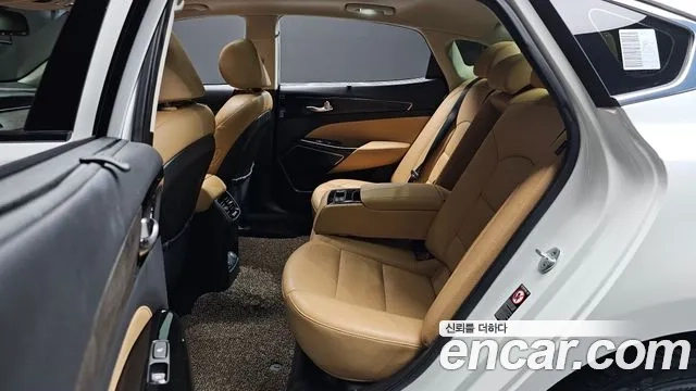 Kia K7 Premier Hybrid 2019 Белый из Кореи, фото 3