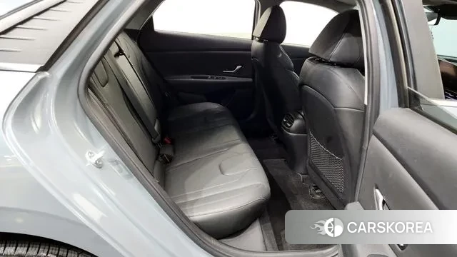 Hyundai Avante (CN7) 2020 Серебристо-серый из Кореи, фото 3