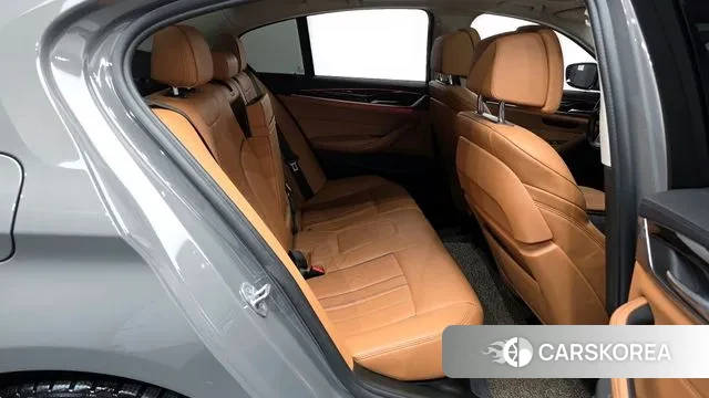 BMW 5 Series (G30) 2021 Серый из Кореи, фото 3