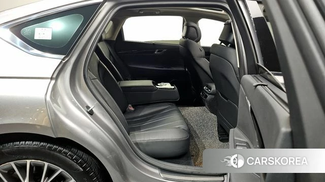 Genesis G80 (RG3) 2021 Серебристо-серый из Кореи, фото 3