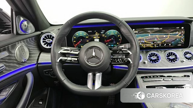 Mercedes-Benz E-Class W213 2023 Белый из Кореи, фото 3