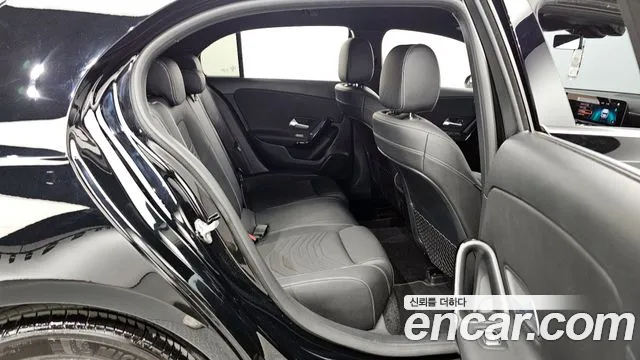 Mercedes-Benz A-Class W177 id 2710716 из Кореи 3