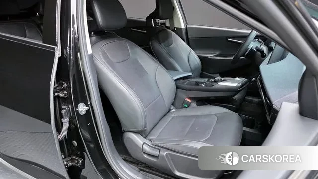 Kia EV6 2022 Черный из Кореи, фото 3