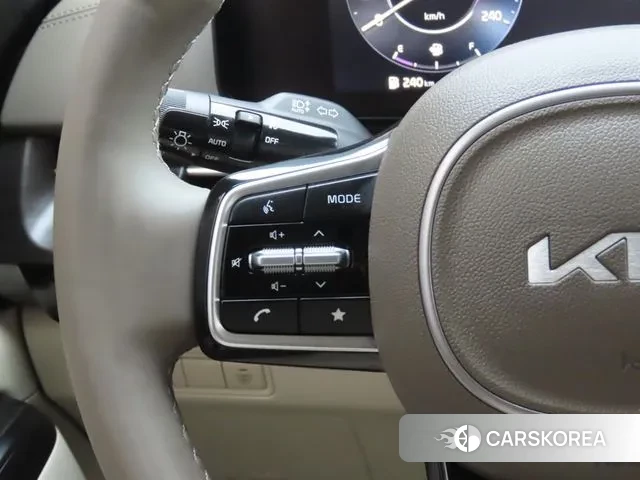 Kia Carnival 4th generation 2021 Белый из Кореи, фото 3