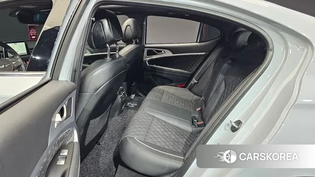 Genesis G70 2018 Жемчужный цвет из Кореи, фото 3