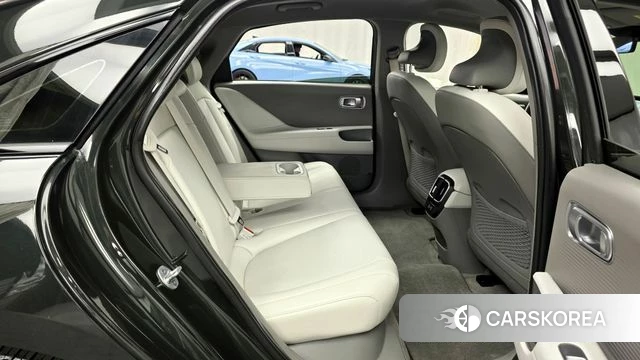 Hyundai Ionic 6 2022 Зеленый из Кореи, фото 3