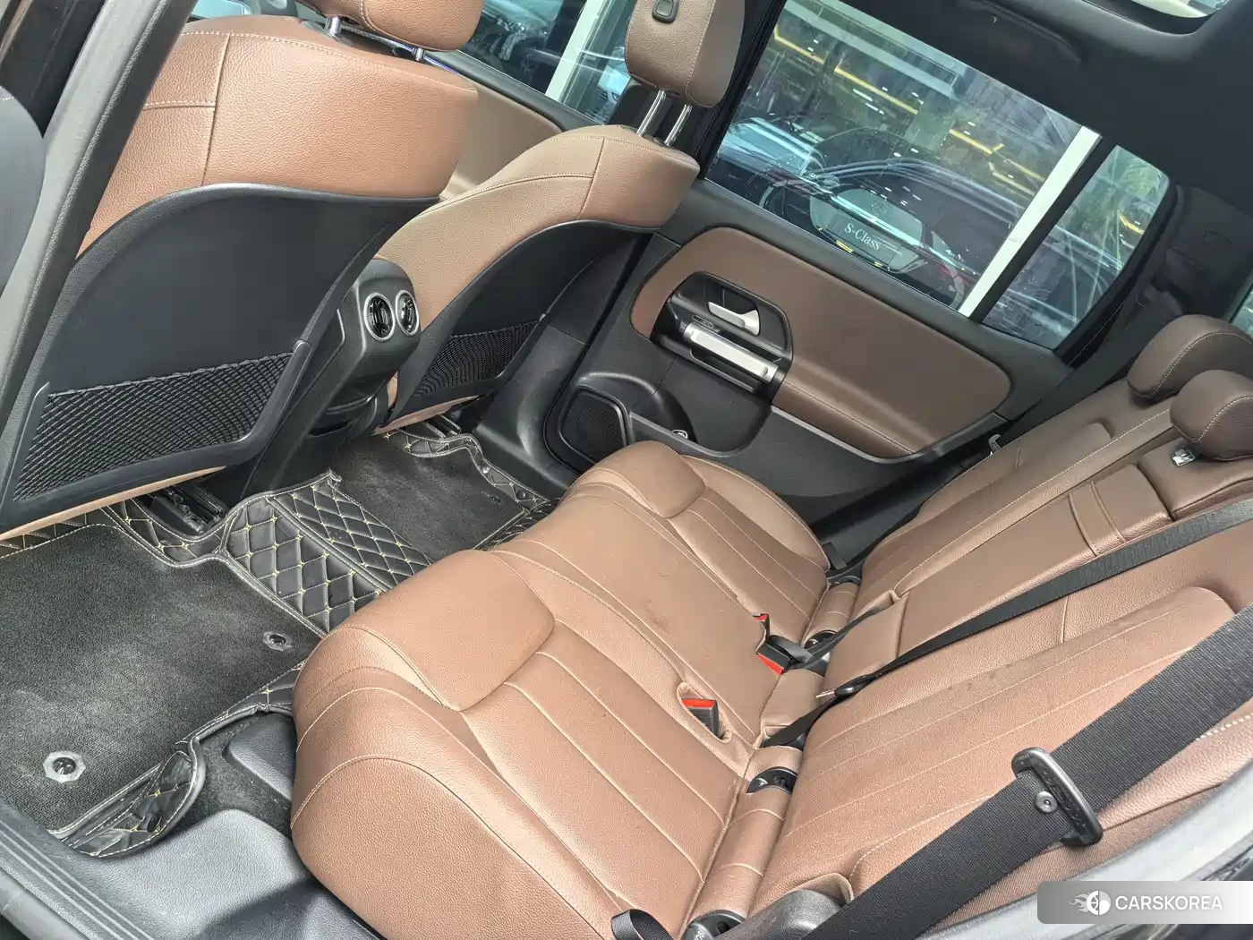 Mercedes-Benz GLB 2024 Черный из Китая, фото 3