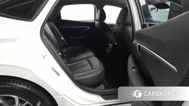 Hyundai Sonata (DN8) 2022 Белый из Кореи, фото 3