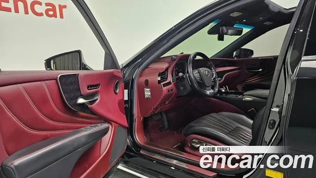 Lexus LS500h 5th generation 2018 Черный из Кореи, фото 3