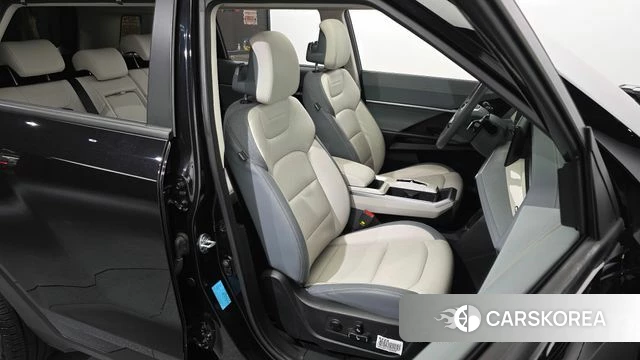 Ssangyong Torres EVX 2024 Черный из Кореи, фото 3