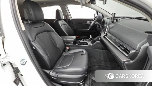 Kia Sportage 5th Generation 2022 Белый из Кореи, фото 3