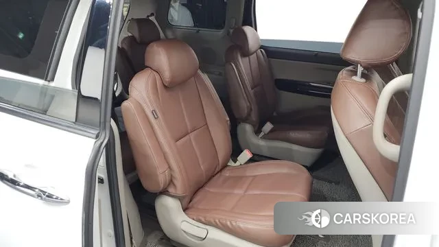 Kia The New Carnival 2018 Белый из Кореи, фото 3