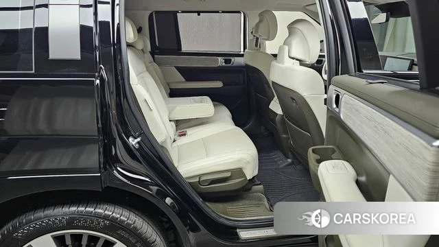 Hyundai Santa Fe (MX5) 2024 Черный из Кореи, фото 3