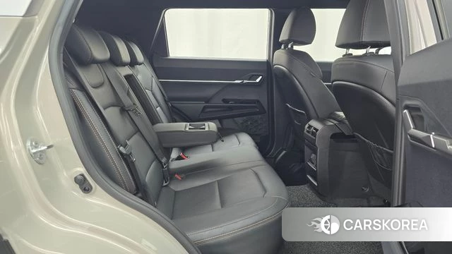 Ssangyong The New Torres 2025 Жемчужный цвет из Кореи, фото 3