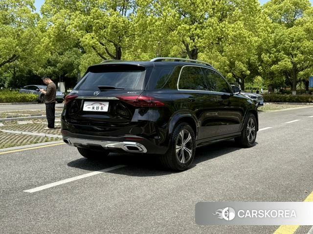 Mercedes-Benz GLE (import) 2023 Черный из Китая, фото 3
