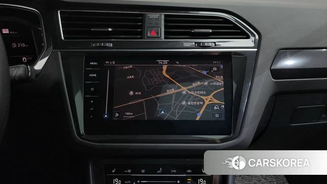 Volkswagen Tiguan second Generation 2022 Черный из Кореи, фото 3