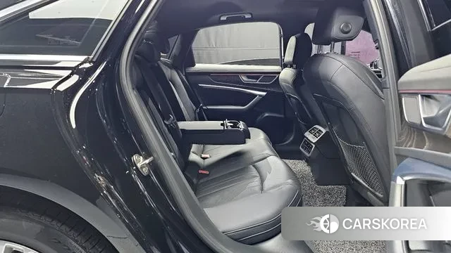 Audi A6 (C8) 2021 Черный из Кореи, фото 3