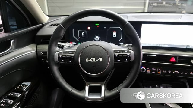 Kia The New K5 Hybrid 3rd generation 2024 Белый из Кореи, фото 3