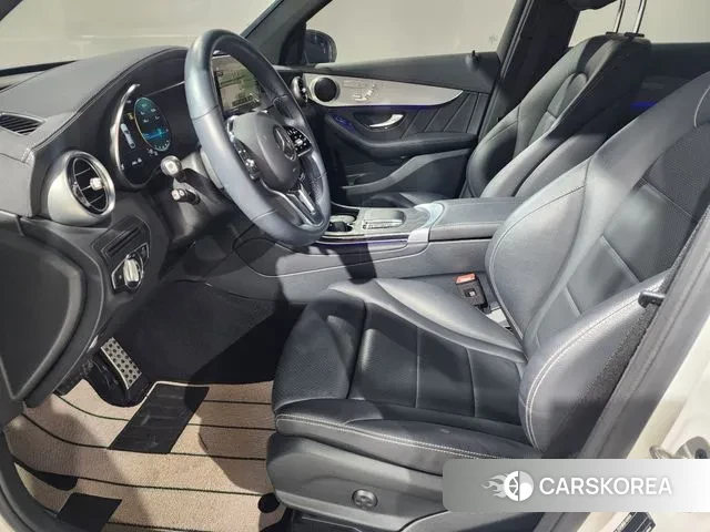 Mercedes-Benz GLC-Class X253 2023 Белый из Кореи, фото 3