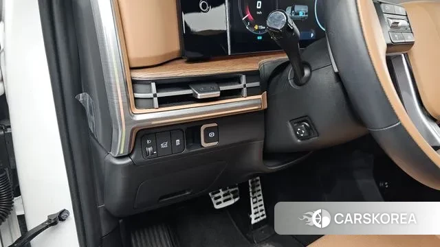 Hyundai Santa Fe (MX5) 2023 Белый из Кореи, фото 3