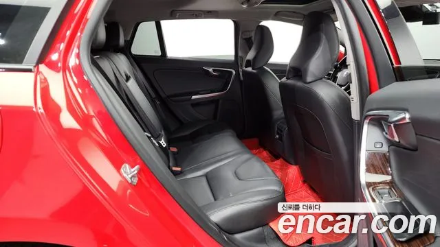 Volvo V60 2018 Красный из Кореи, фото 3