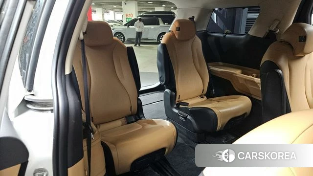 Kia Carnival 4th generation 2022 Белый из Кореи, фото 3