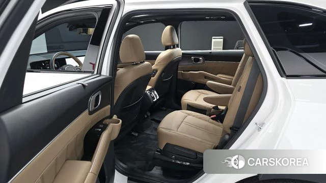 Kia The New Sorento 4th Generation 2024 Белый из Кореи, фото 3