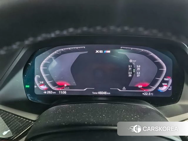 BMW X6 M 2021 Серебристо-серый из Китая, фото 3