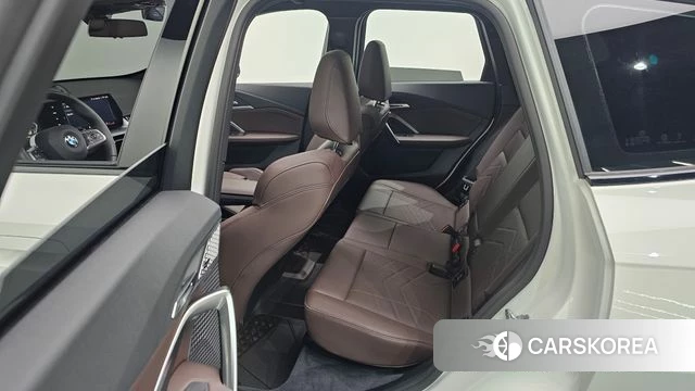BMW X1 (U11) 2025 Белый из Кореи, фото 3