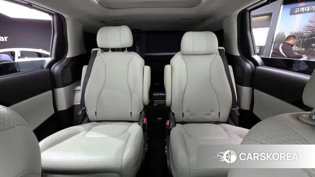 Kia Carnival 4th generation 2023 Белый из Кореи, фото 3