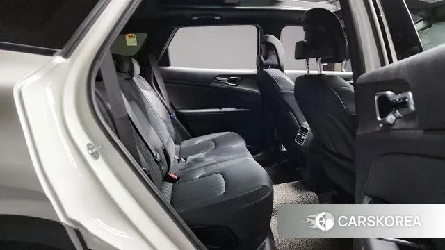 Kia Sportage 5th Generation 2024 Белый из Кореи, фото 3