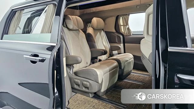 Kia Carnival 4th generation 2023 Черный из Кореи, фото 3