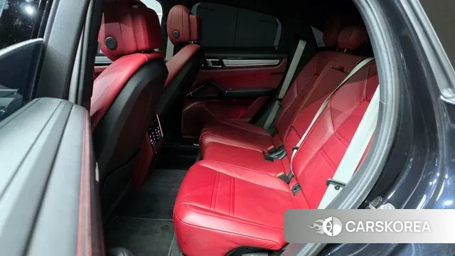 Porsche Cayenne (PO536) 2022 Черный из Кореи, фото 3