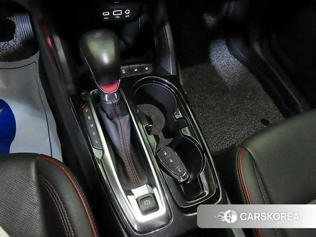 Chevrolet (GM Daewoo) Trailblazer 2021 Черный из Кореи, фото 3
