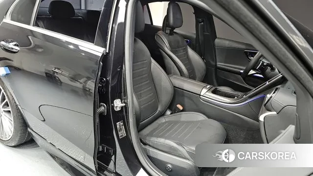 Mercedes-Benz C-Class W206 2023 Черный из Кореи, фото 3