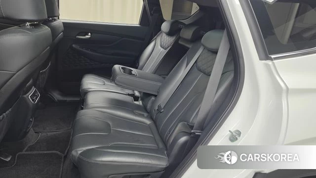 Hyundai The New Santa Fe 2023 Белый из Кореи, фото 3