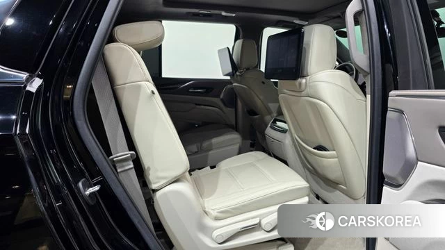 Cadillac Escalade 5th Generation 2021 Черный из Кореи, фото 3