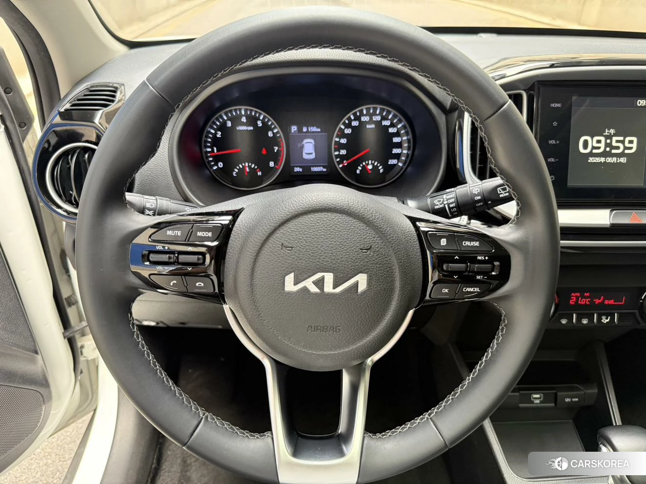 Kia Yi Ran 2021 Белый из Китая, фото 3