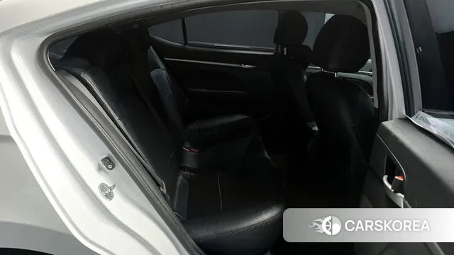 Hyundai The New Avante AD 2018 Белый из Кореи, фото 3