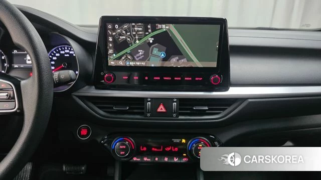 Kia The New K3 2nd generation 2023 Белый из Кореи, фото 3