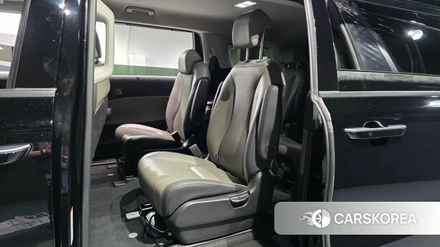 Kia The New Carnival 4th Generation 2023 Черный из Кореи, фото 3