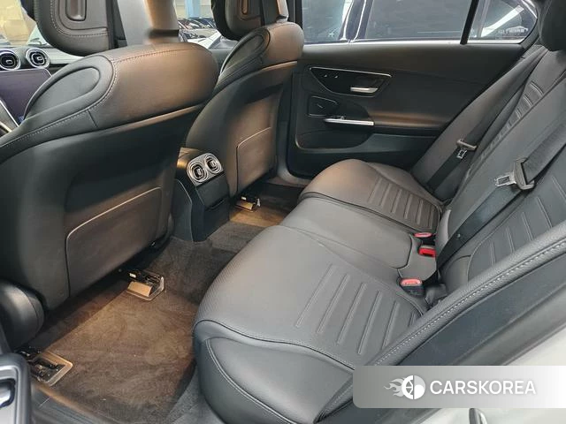 Mercedes-Benz Class C 2023 Белый из Китая, фото 3
