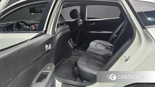 Kia K5 second generation 2018 Белый из Кореи, фото 3