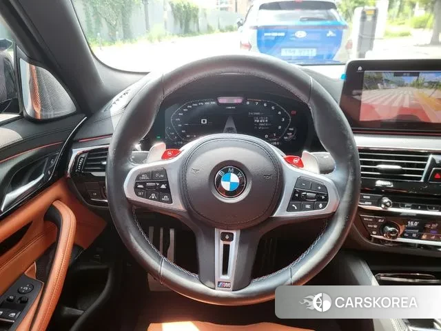 BMW M5 (F90) 2022 Черный из Кореи, фото 3
