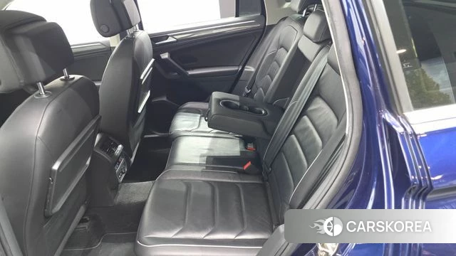 Volkswagen Tiguan second Generation 2020 Синий из Кореи, фото 3