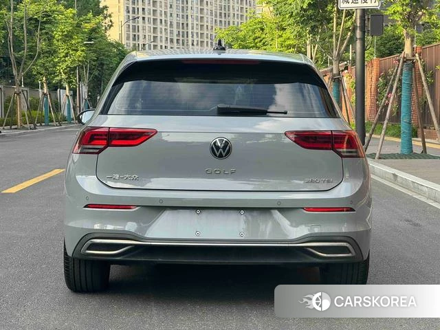 Volkswagen Golf 2021 Темно-серый из Китая, фото 3