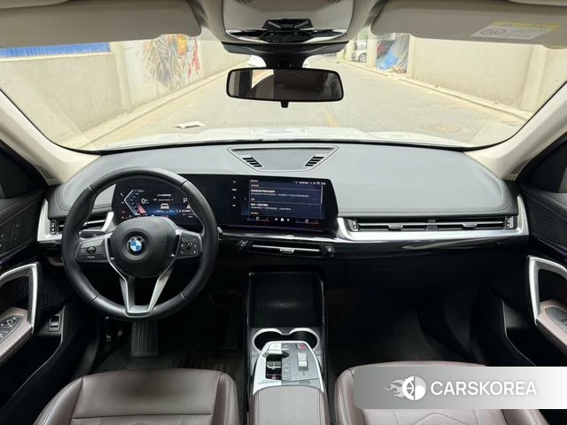 BMW X1 2023 Белый из Китая, фото 3