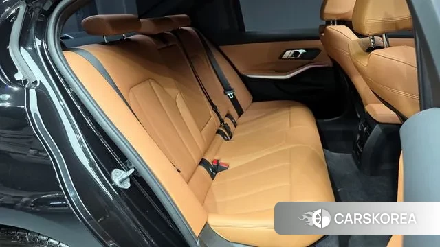BMW 3 Series (G20) 2023 Черный из Кореи, фото 3