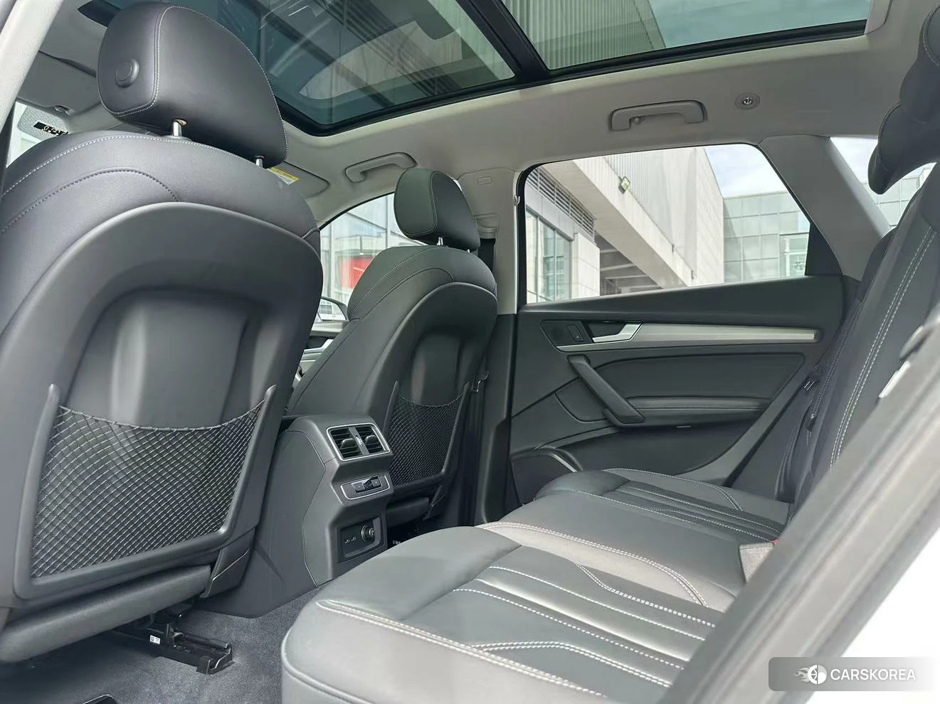 Audi Q5L 2021 Белый из Китая, фото 3