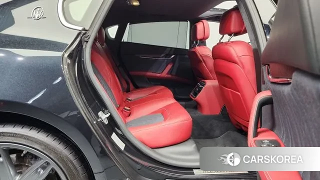 Maserati Quattroporte id 3484036 из Кореи 3